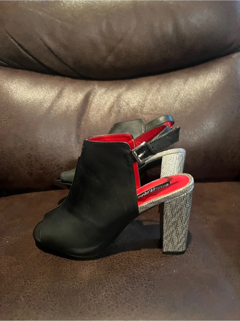 Charles Jourdan Paris Black Peep Toe Heels – Size 8.5 – Like New